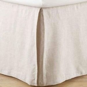 18" Potterybarn Lenin bed skirt